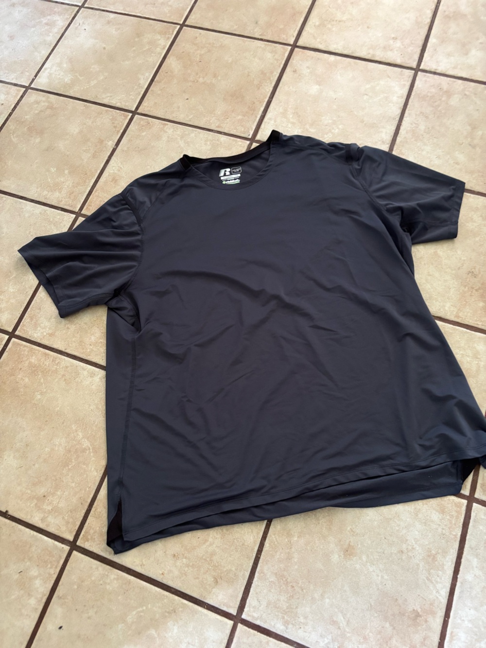 (MW47) Russell Athletic Training Fit Dri-power360 SS Tee Size XXXL Like New